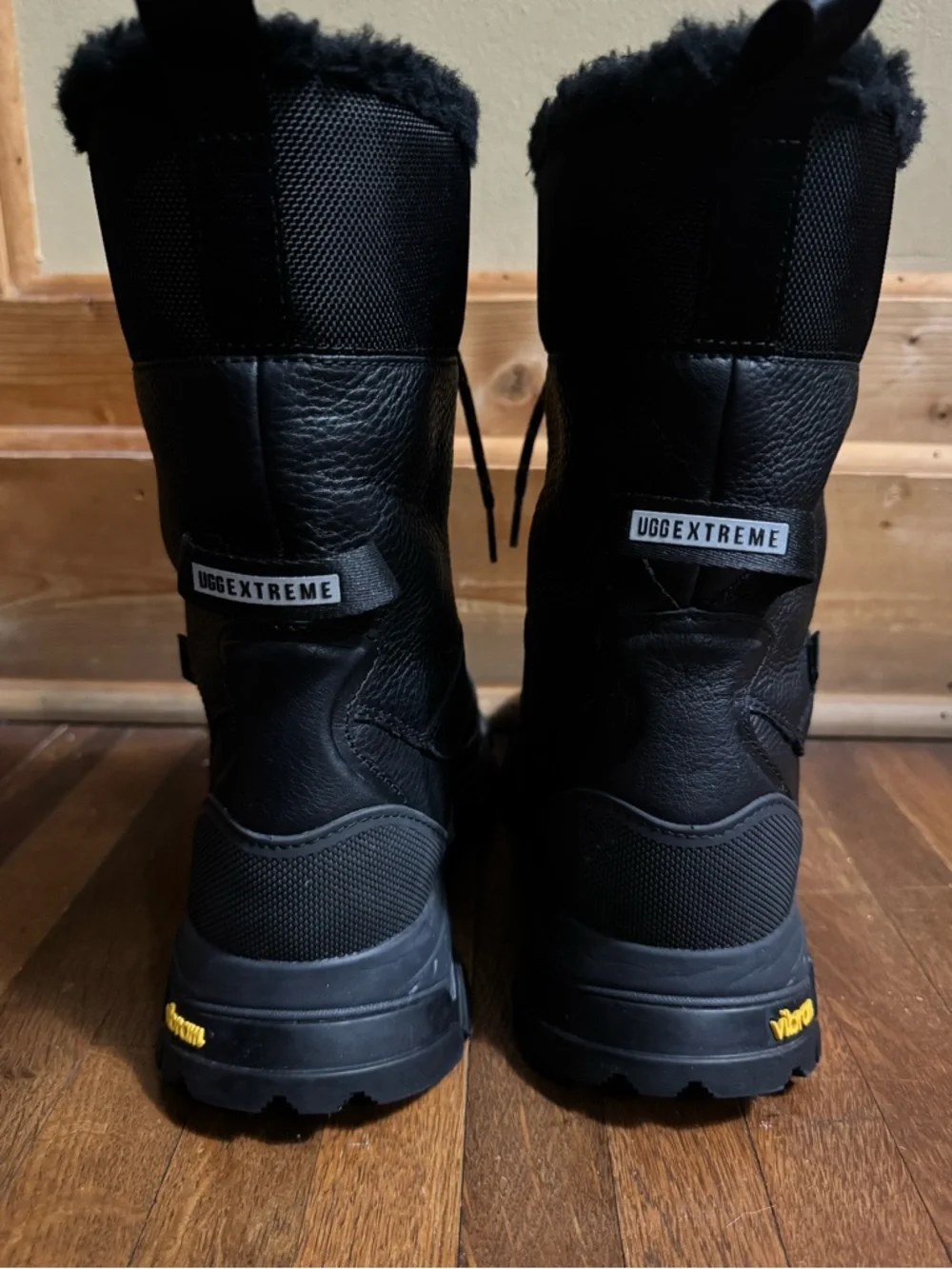 UGG waterproof women’s black boots size 7.5 brand new